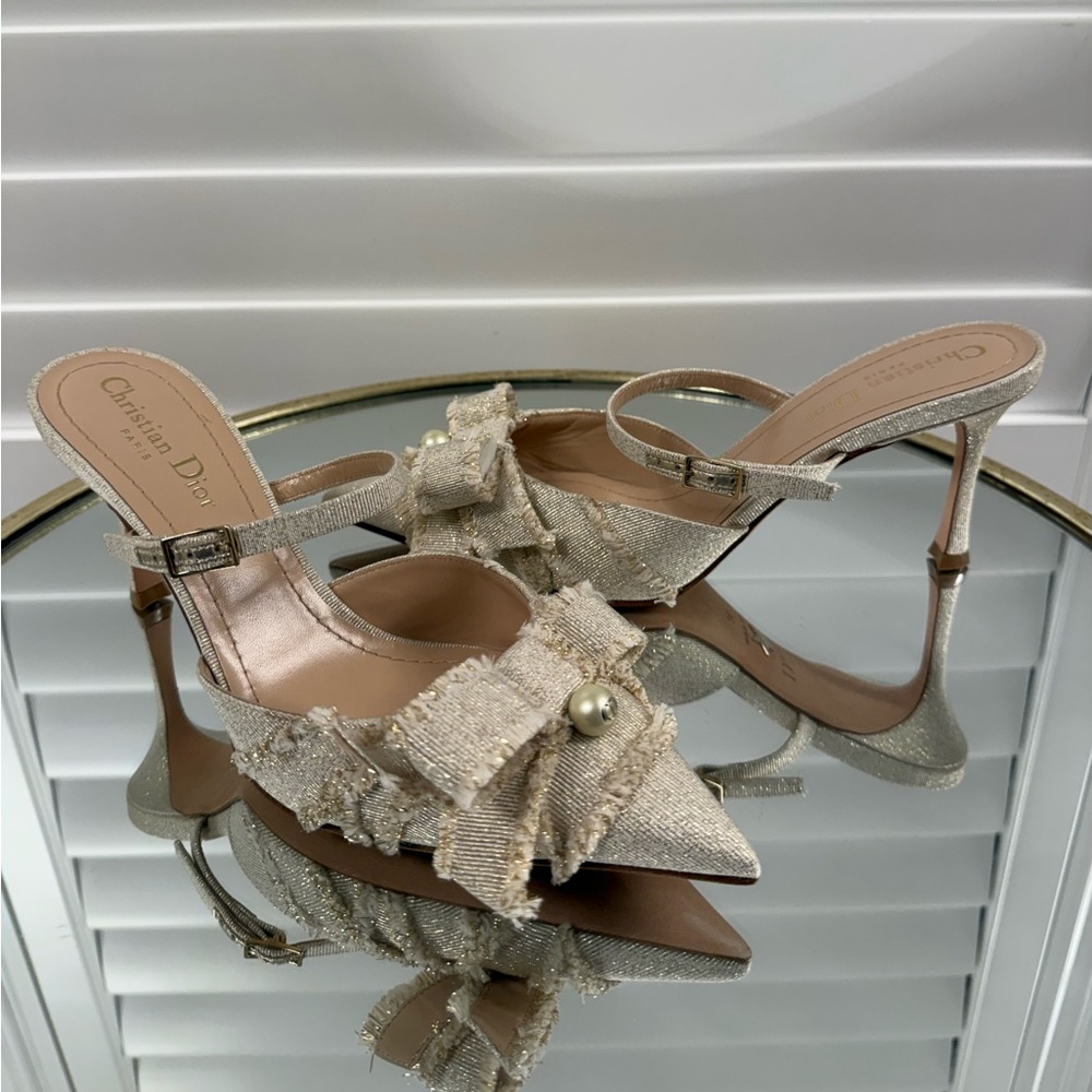 CHRISTIAN DIOR Laminated Grosgrain Pearl Fringe Adiorable Mule 38 Shiny Gold - Picture 3 of 12